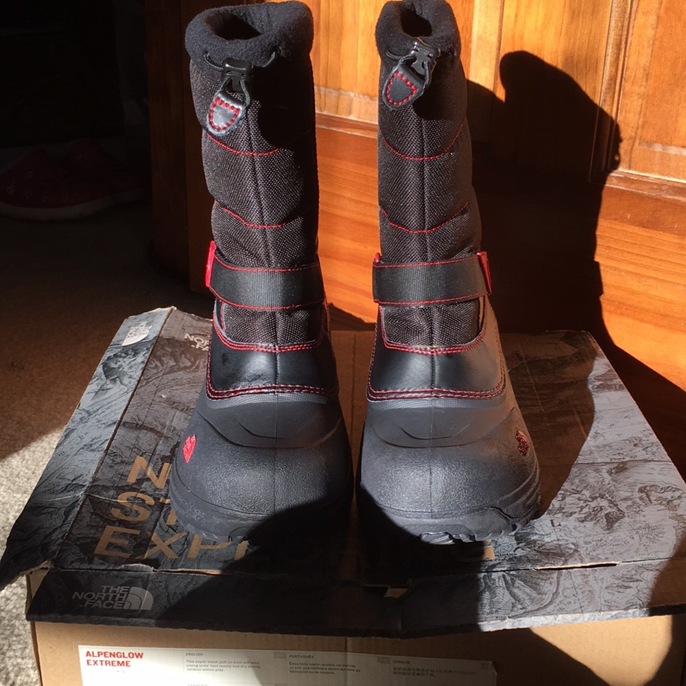 The North Face Youth Winter Boots size 6